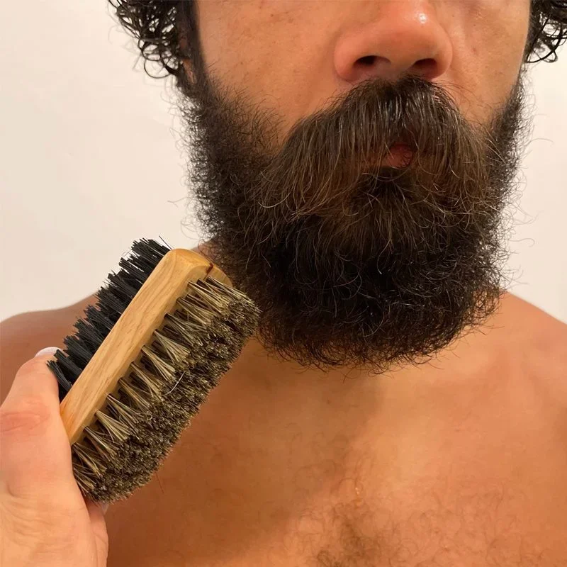 Escova para Barba com Cabo de  - Men'S Grooming Essentials avaliação e preço